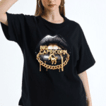 дамска тениска Big Capricorn, тениска с Козирог принт, зодия Козирог, дамска тениска с амбициозен дизайн, памучна тениска с DTF печат