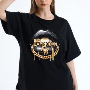 дамска тениска Big Capricorn, тениска с Козирог принт, зодия Козирог, дамска тениска с амбициозен дизайн, памучна тениска с DTF печат