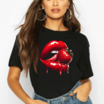 дамска тениска Strawberry, тениска с ягоди, сладък принт, дамска тениска с летен дизайн, памучна тениска с DTF печат