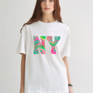 дамска тениска New York, тениска с надпис New York, тениска с DTF печат, градска дамска тениска, памучна дамска тениска